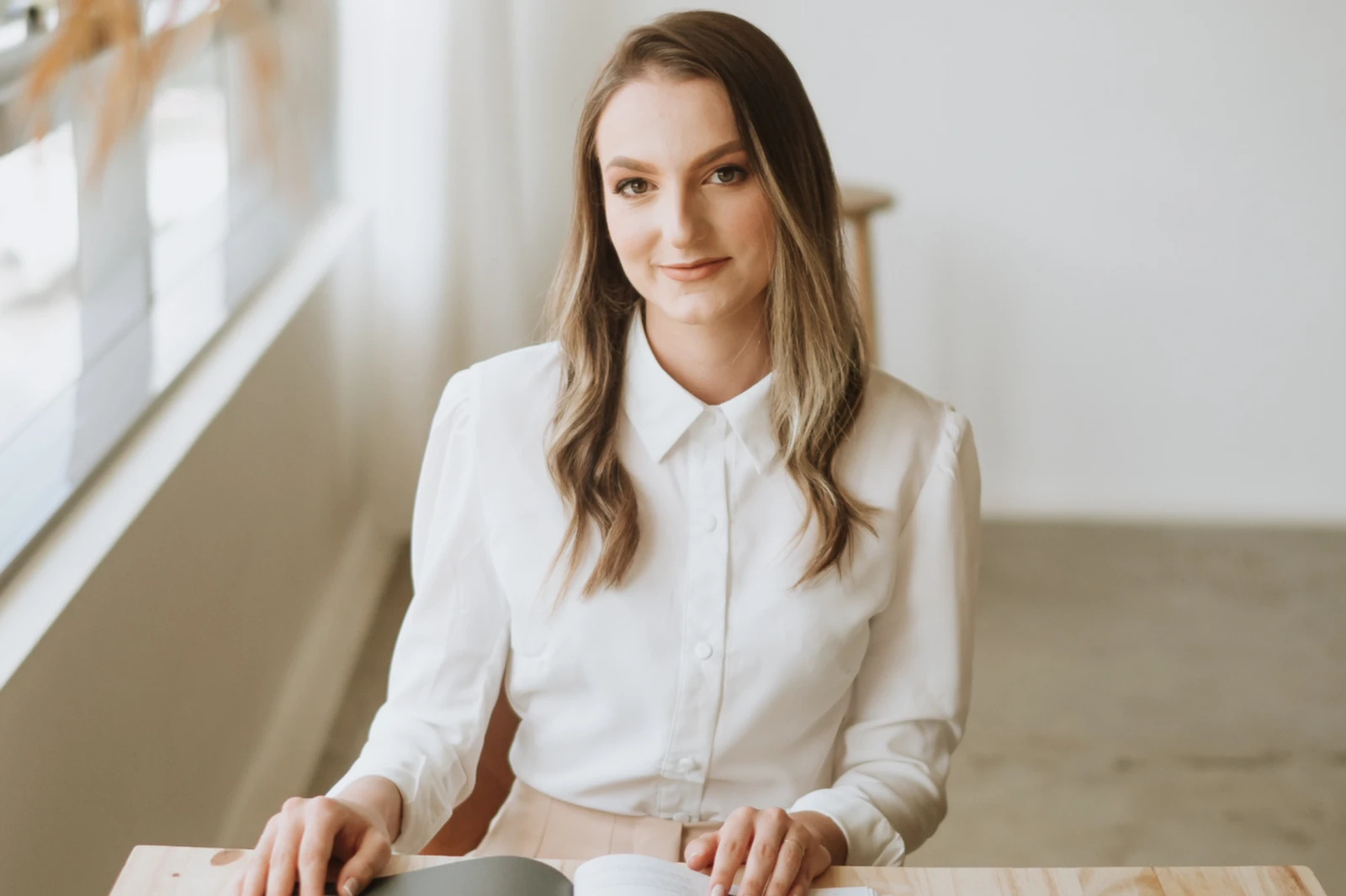 Foto da professora Luiza, do Catavento Espaço Pedagógico.